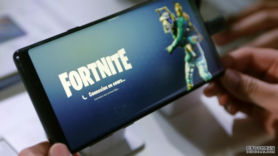 蓝冠怎么样:Epic对谷歌和苹果应用商店的攻击:时机好极了