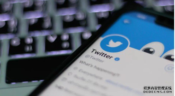 蓝冠怎么样:一名荷兰黑客声称入侵了唐纳德·特朗普的推特账户