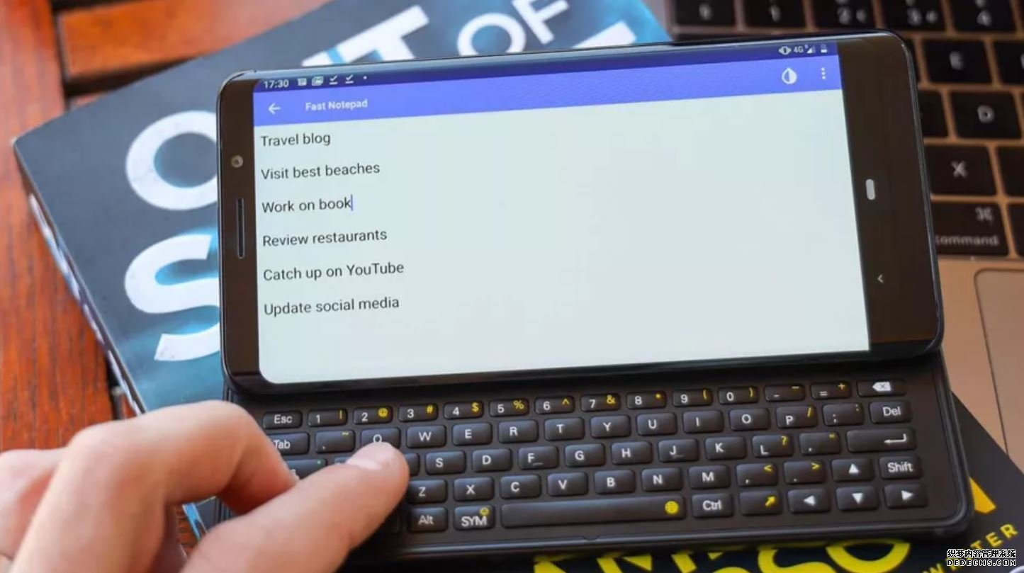蓝冠官网:这是一款拥有物理键盘并运行Linux的智能手机