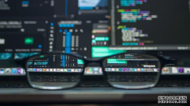 蓝冠怎么样:AWS正在寻找懂这门即将到来的语言的程序员