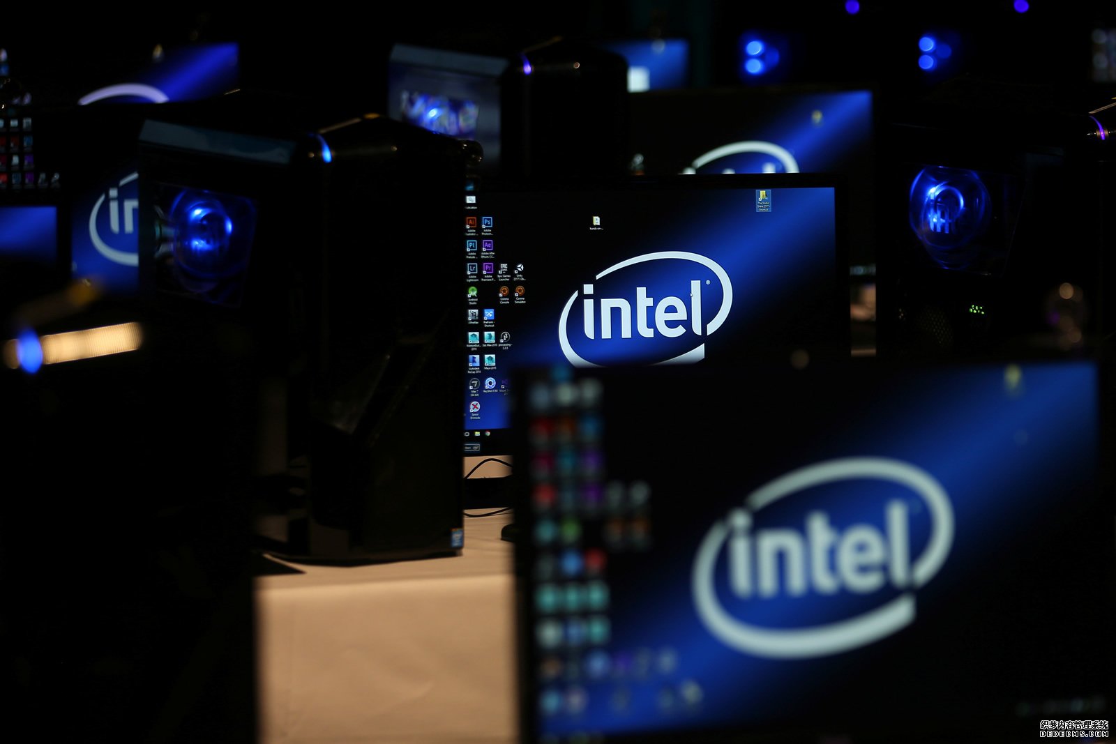 蓝冠官网英特尔最新 10nm 技术改名为「Intel 7」，新制程路线图看向「埃」时代