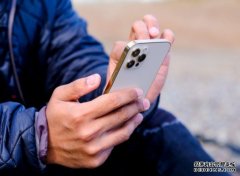 <b>新 iPhone 传蓝冠测速说中的卫星电话功能或许只能在特定区域使</b>