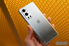 <b>一加 9 系列升级加蓝冠测速入哈苏 XPan 电影风格拍摄</b>