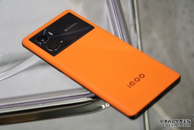 iQOO 9 Pro 評測:起速蓝冠线路测试