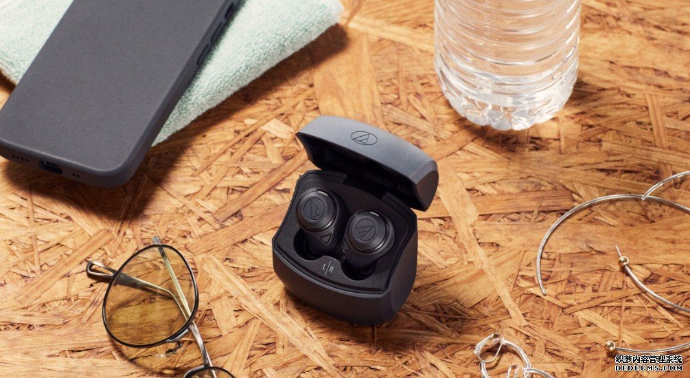 Audio-Technica 新出的蓝冠官网 ATH-CKS50TW 耳機能連續用最多 20 小時