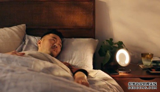 蓝冠注册Amazon 推出睡眠监测器兼起床灯兼闹钟的 Halo Rise