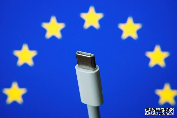 欧盟将由 2024 年蓝冠代理底起，全面要求行动装置统一採用 USB-C 为标准充电头