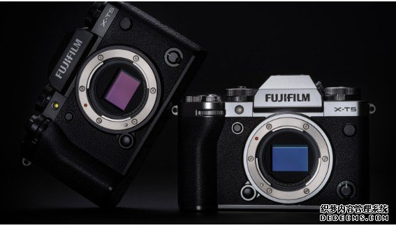 更轻、更高画素的 蓝冠官网Fujifilm X-T5 把主轴回归到了拍照上