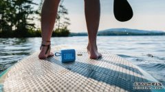 <b>JBL 以环保材质蓝冠代理重制他们的 Go 3、Clip 4 便携喇叭</b>