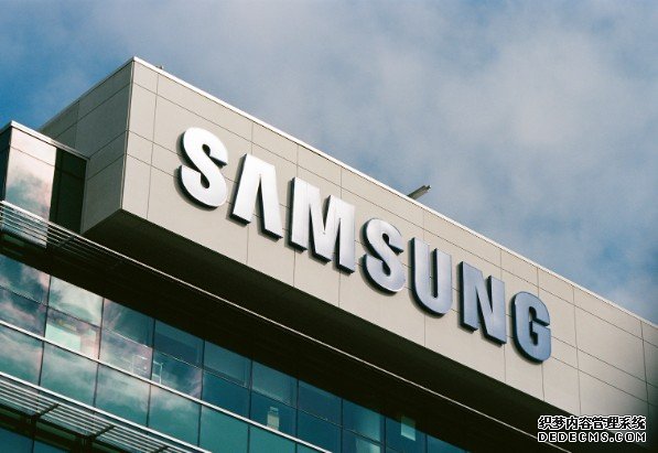  Samsung 也准备高德注册平台好手机用的双向卫星讯息通讯技术了