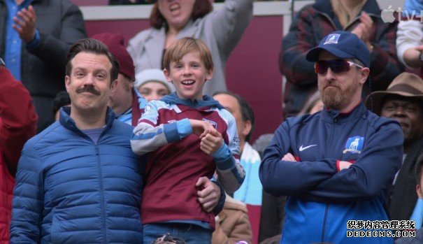 《Ted Lasso》第三季新预告蓝冠测速让人看到重返英超给 AFC Richmond 带来的苦与乐