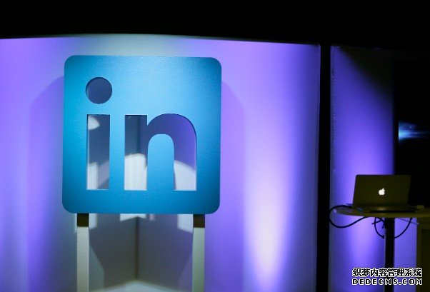 蓝冠官网 LinkedIn 裁员 716 人，去年关停中国版后改推的求职服务也将下线