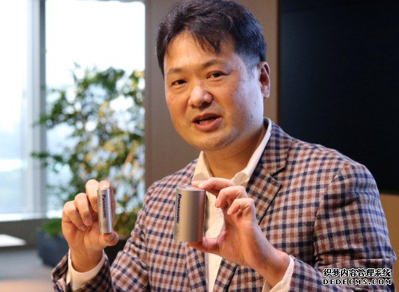 Panasonic 延后 Tesla蓝冠代理 新版 4680 电池生产，消息指会发表更强版本