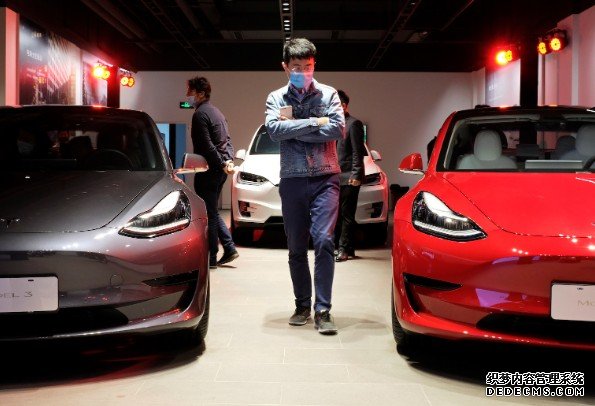 蓝冠代理官方调查后有安全隐患,Tesla 中国召回 110 万辆电动车