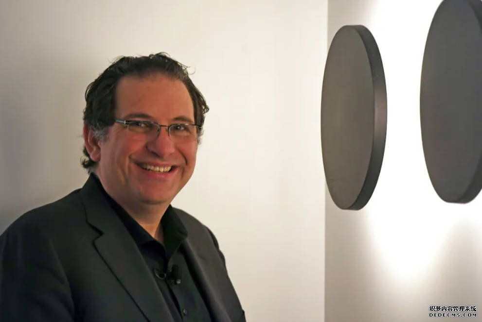傳奇駭客 Kevin Mitnick 過世,他曾是 FBI 通緝的首名駭客2号站平台