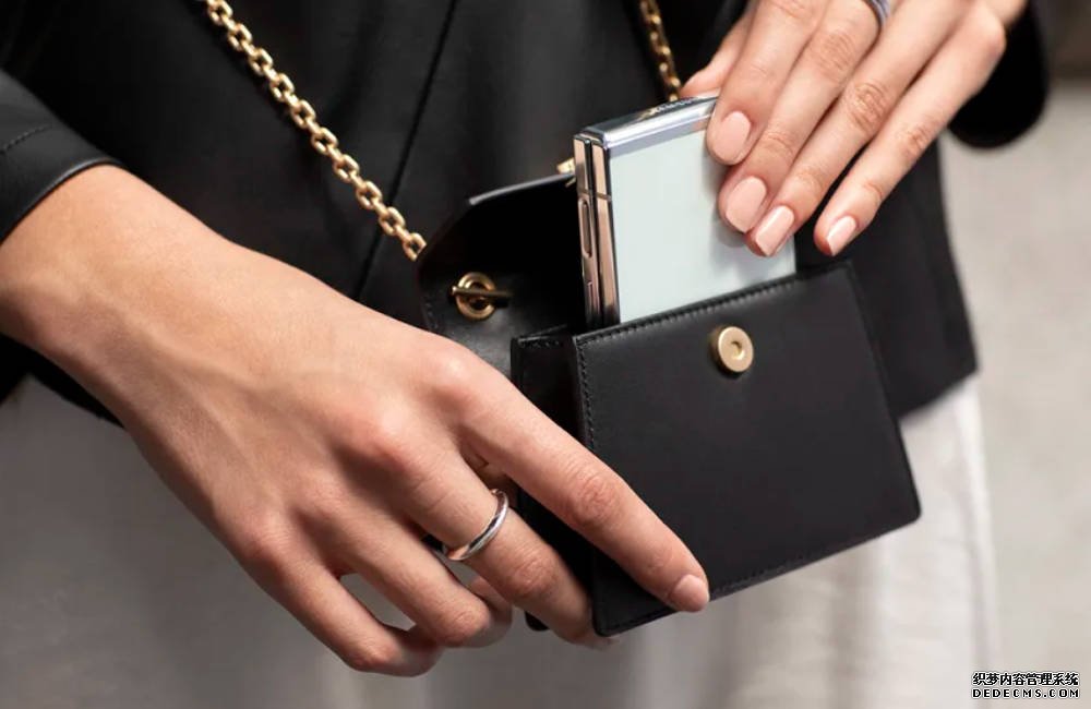 Samsung Galaxy Z Flip 5「無縫」登場,外屏更大更實用蓝狮注册