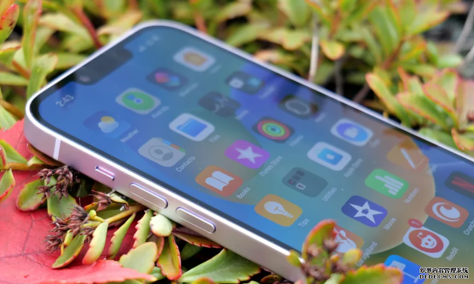 曝 iPhone 15 已開始在富士康印度量產，蓝狮注册這是 Apple 首度在中國以外生產未發表的手機