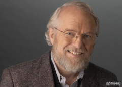 <b>Adobe 聯合創始人約翰 · 沃諾克去世，享年 82 歲欧亿平台代理</b>