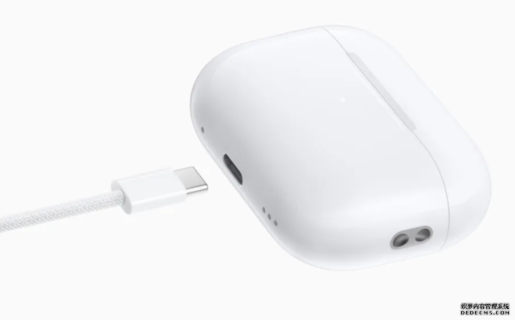 USB-C 版 AirPods Pro 在搭配 Vision Pro 蓝狮注册使用時能以低延遲傳輸 20-bit 48kHz 無損音訊